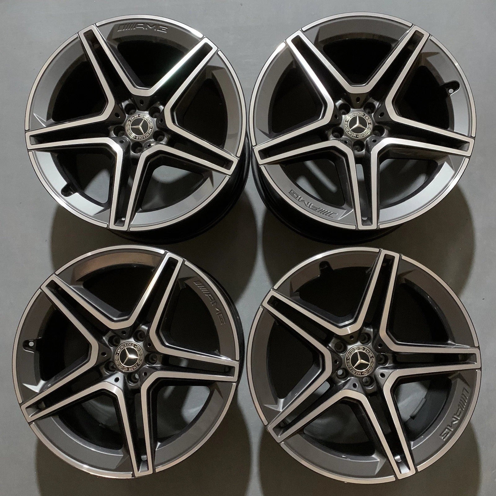 Set of 4 OEM Factory Mercedes Benz 21" GLS450/580 2020-2025 AMG Wheels Rims
