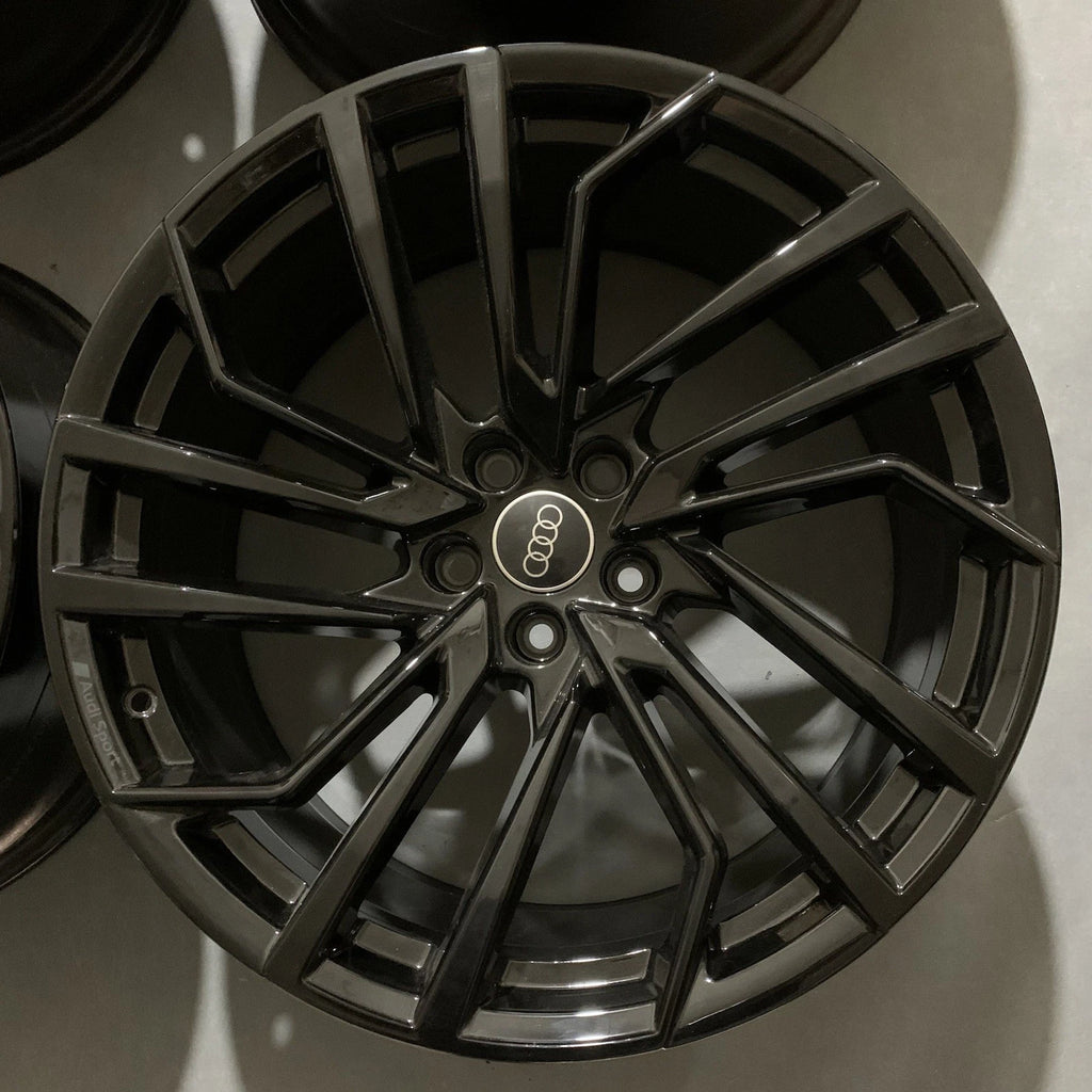 Set of 4 OEM Factory Audi RS5 RS4 2017-2025 20" Wheels Rims 8W0601025FE/FT